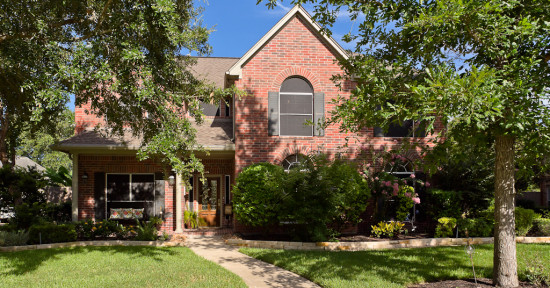 1205 Tiwn Oaks Friendswood, Texas