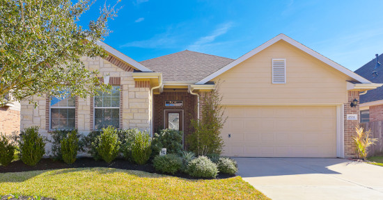 4704 High Creek Court Alvin Texas